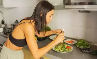Why Should High Fibre Foods Be Part Of Your Daily Diet? Know How They Help In Weight Loss, Reducing Cancer  Risk