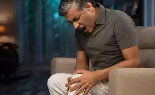 What Causes Joint Pain During The Monsoon? Measures To Alleviate It
