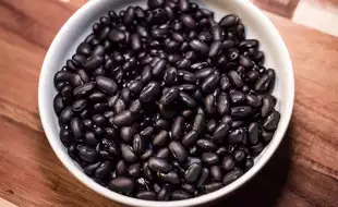 Weight Loss Tips: Know How Black Beans Can Help In Reducing Weight