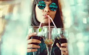Three Worst Beverages That Accelerate Fatty Liver And Cirrhosis, According To Expert; What To Drink Instead?