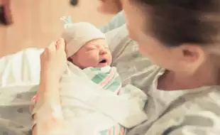 US Birthrate Hits New Low, CDC Data Says Dropping By 17 Percent Since 2007; Know Why