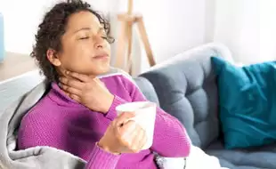 Having A Sore Throat? 7 Effective Natural Home Remedies May Help Alleviate Pain