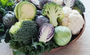Study Says THESE Superfoods Can Help To Reduce Your Risk Of High Blood Pressure, Heart Attack And Stroke Risk