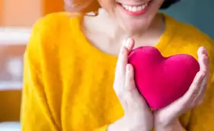 Heart-Healthy New Year Resolutions: Pro Tips From Cardiologists
