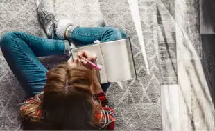 5 Benefits of Journaling and How To Start Right Now
