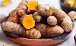 From Immunity Boost To Preventing Alzheimer’s, 5 Reasons Why You Should Eat Raw Turmeric In Winter