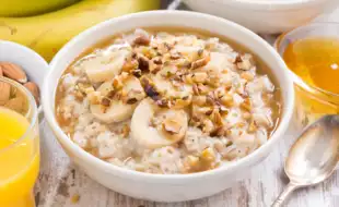 A Favourite of Many: Is This Fibre- and Protein-Rich Breakfast Really Healthy?