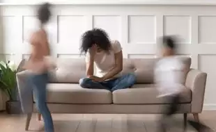 Parental Anxiety Could Be The Root Cause Of ADHD In Kids—Here’s What You Need to Know!