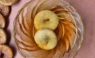 From Relieving Constipation To Regulating Heart Health, Here's Why Should You Begin Your Day With Fig-soaked Water