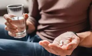 Can Aspirin Keep Cancer From Spreading? New Research Says Yes!