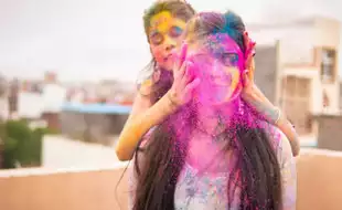 Playing Holi? Beware! These Chemical Colours Can Harm Your Hormones
