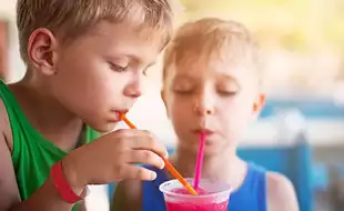 Doctors in the UK Issue Urgent Warning After A Toxic Slushy Drink Hospitalizes 21 Young Kids