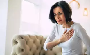 Is Your Heart Suffering Due To Menopause? Don’t Ignore These Signs!