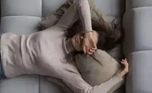 The Daily Habits That Might Be Making You Anxious and Depressed