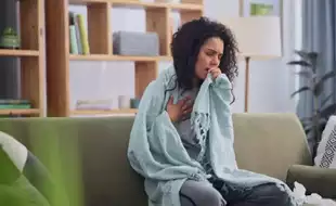 Struggling With A Persistent Cough? This Natural Remedy Might Be The Answer!