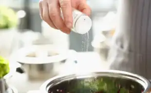 This Daily Ingredient Might Be Causing Serious Damage To Your Health – Here’s How To Cut Back!