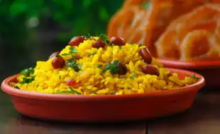 Have Digestion Issues? Avoid Eating This Popular Indian Breakfast
